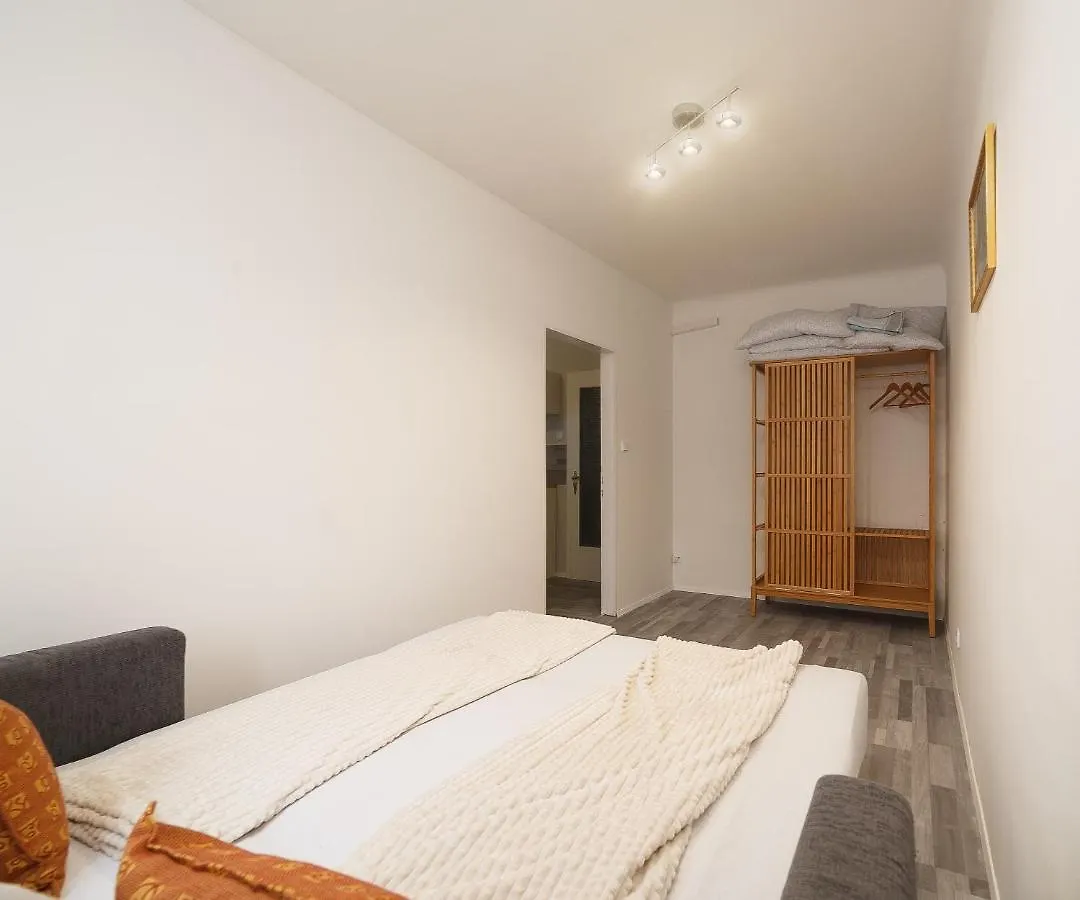 Brand-New Apartments On Shopping Street In Schoenbrunn With Lift Access Vienna