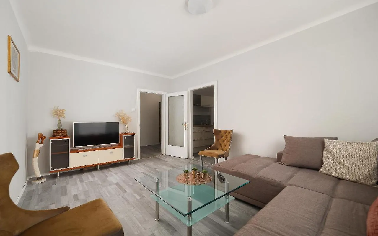Brand-New Apartments On Shopping Street In Schoenbrunn With Lift Access Viena